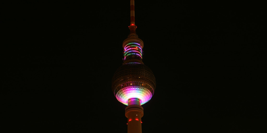 Effektbeleuchtung für 44 Jahre Berliner Fernsehturm | Diodela GmbH